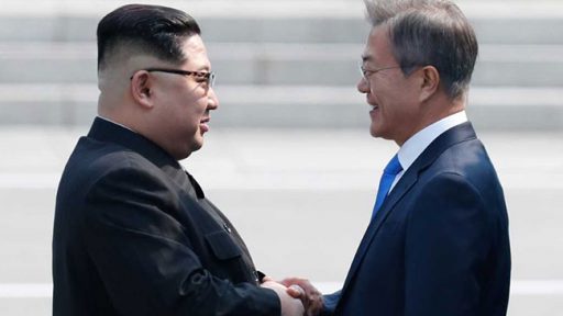 Kim Jong Un meets with Moon Jae-in