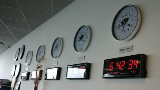 varchev Finance Trading pit Clocks